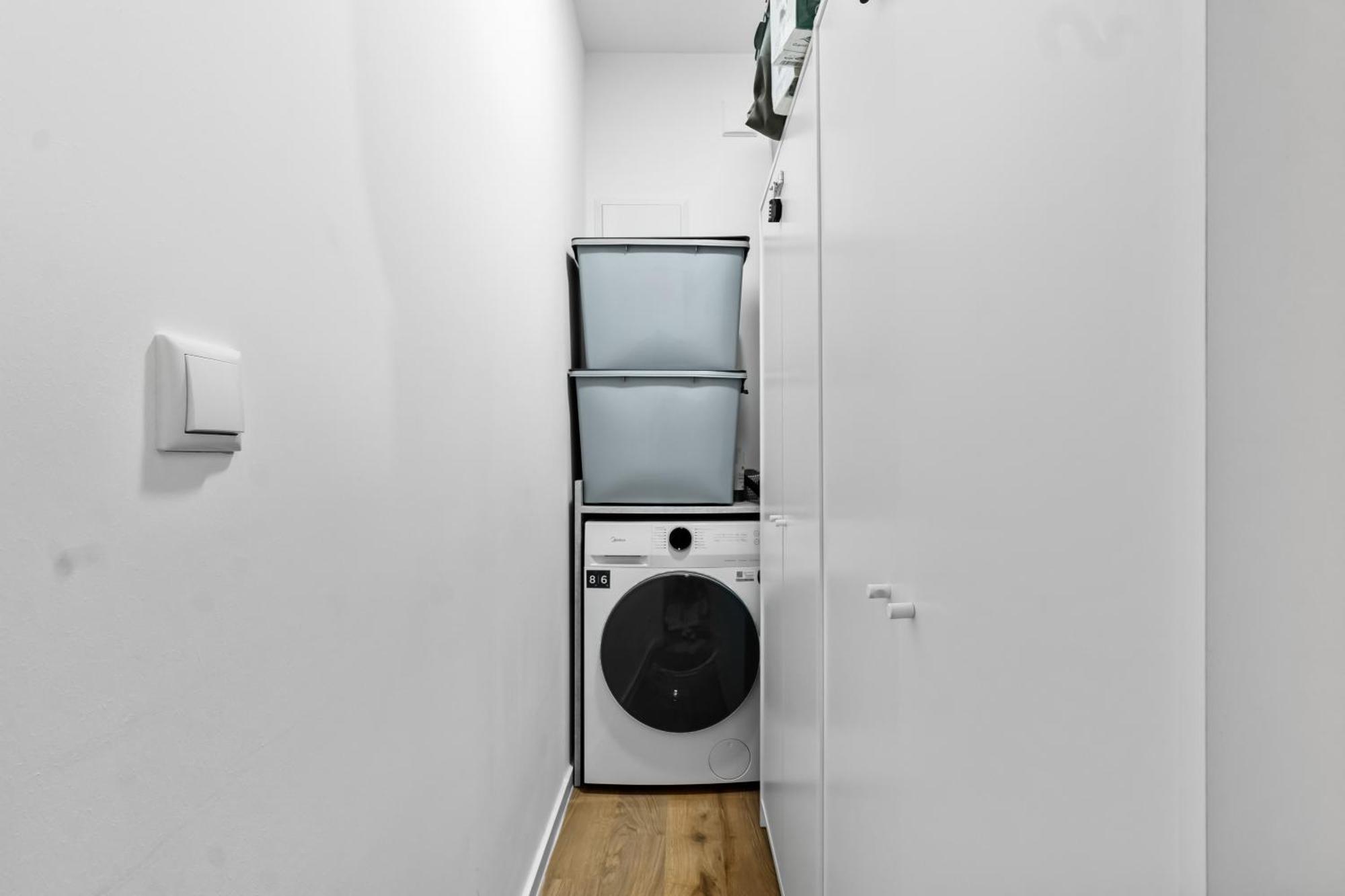 Design Luxus, Vollausstattung, Neubau, 30Min Hbf Leipzig 8, Naehe Flughfaen, Bmw, Dhl, Amazon Leilighet Schkeuditz Eksteriør bilde
