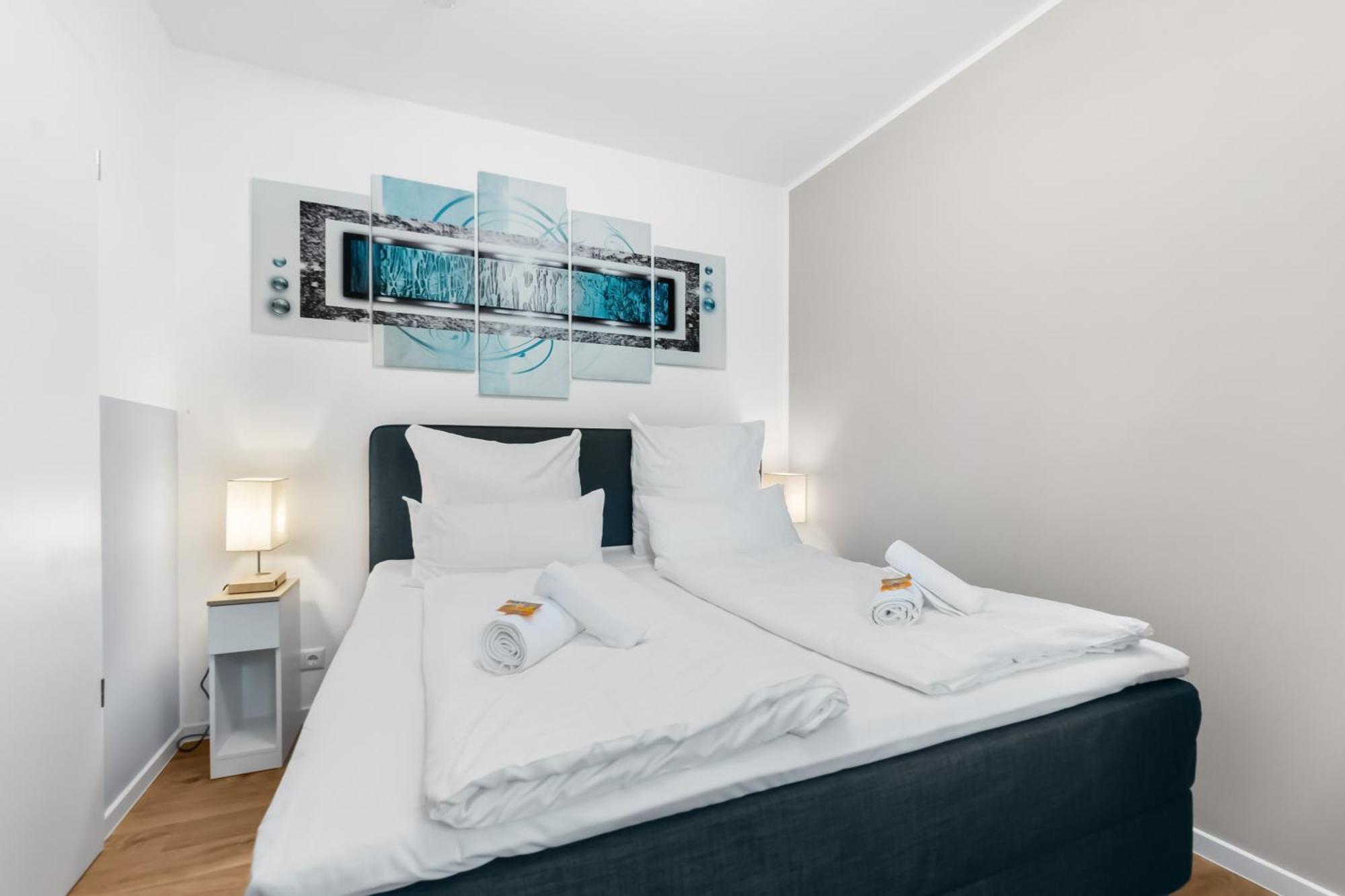 Design Luxus, Vollausstattung, Neubau, 30Min Hbf Leipzig 8, Naehe Flughfaen, Bmw, Dhl, Amazon Leilighet Schkeuditz Eksteriør bilde