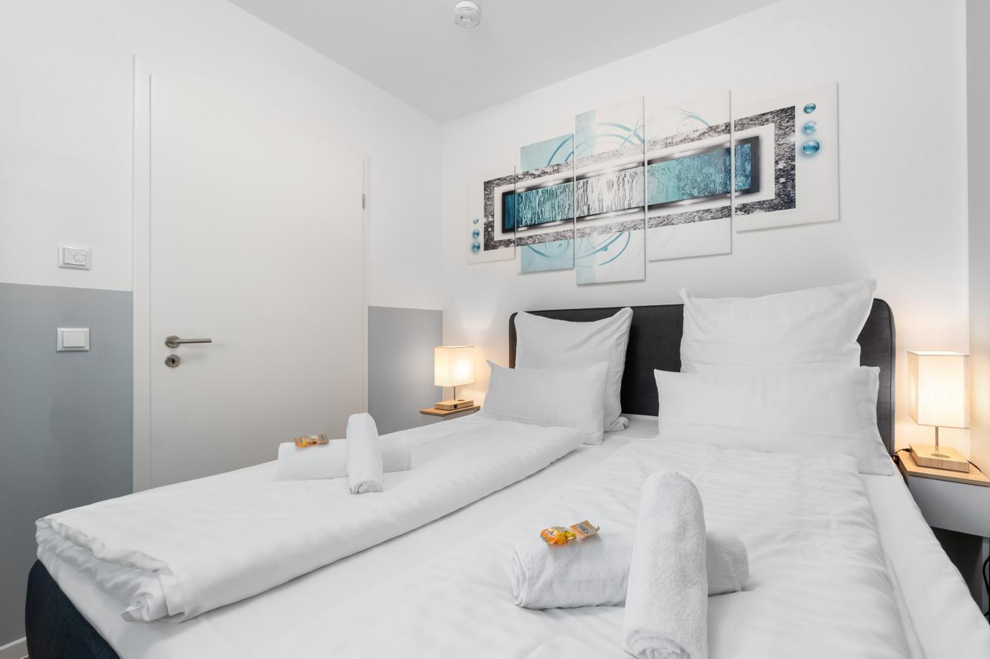Design Luxus, Vollausstattung, Neubau, 30Min Hbf Leipzig 8, Naehe Flughfaen, Bmw, Dhl, Amazon Leilighet Schkeuditz Eksteriør bilde